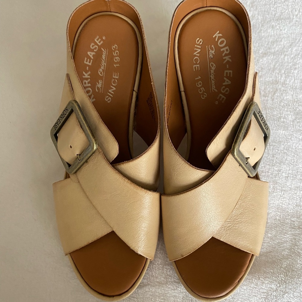 NEW! Kork-Ease Mules with Buckle (6M)